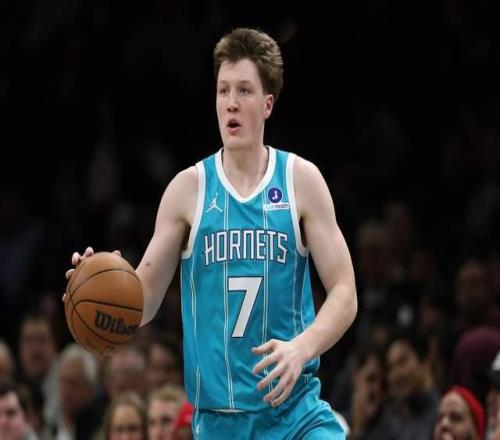 爵士惨败掘,约基奇三双,威少新纪录,开云体育APP,体育博彩APP,在线博彩,下载安装,即时体育投注,直播赛事